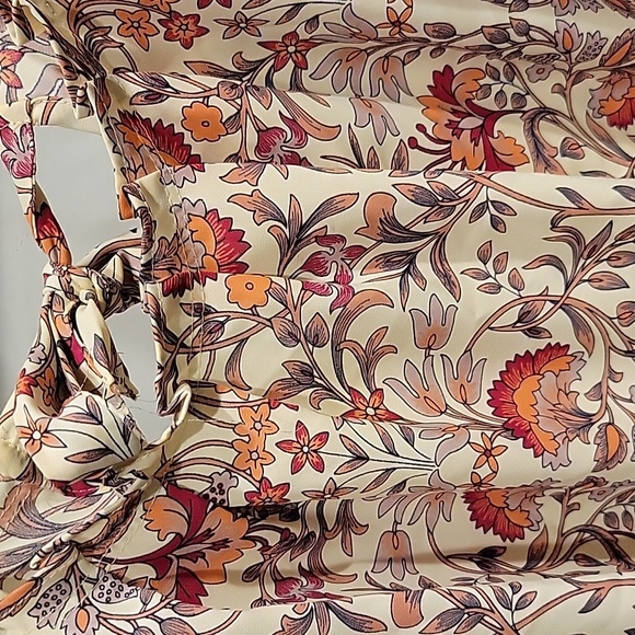 Lauren Conrad Paisley Print Blouse Medium - Picture 2 of 4